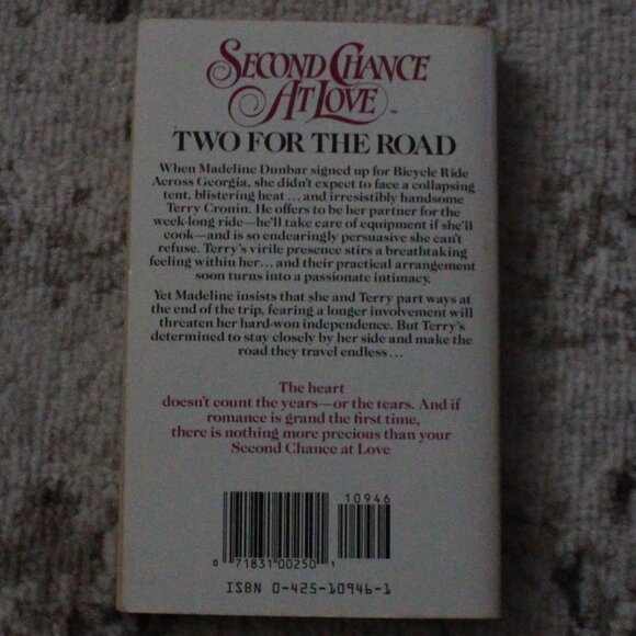 Vintage Second Chance at Love "Two for the Road" Paperback Book - Picture 2 of 8